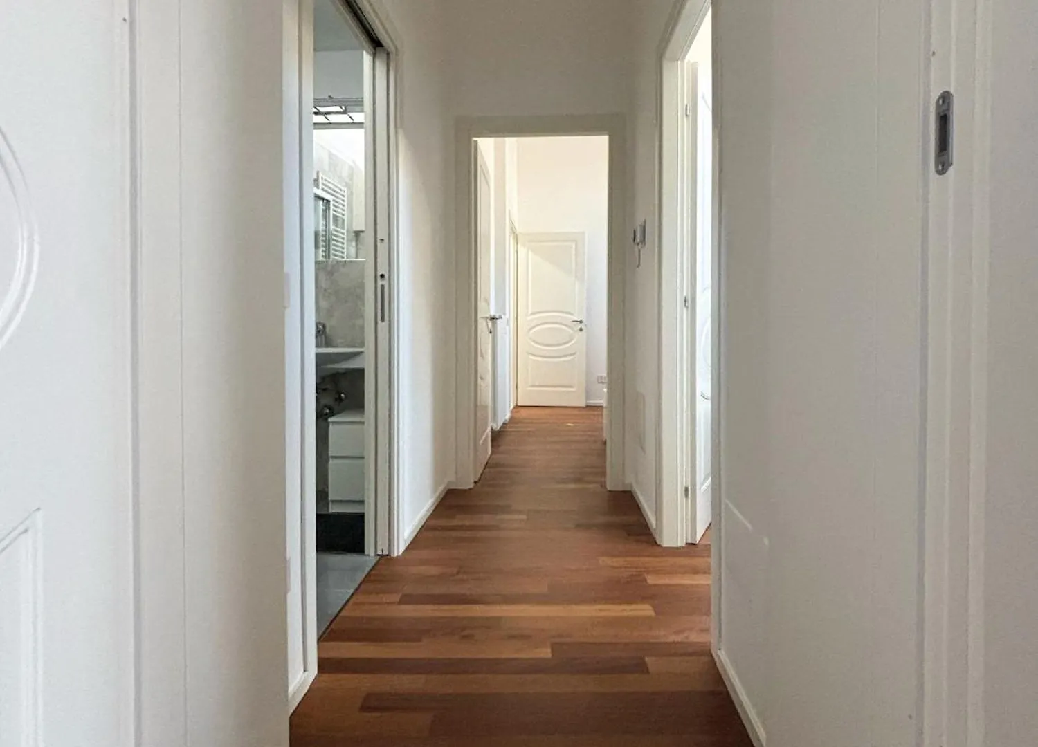 Apartamento Farini House - Next To The Academy Of Módena
