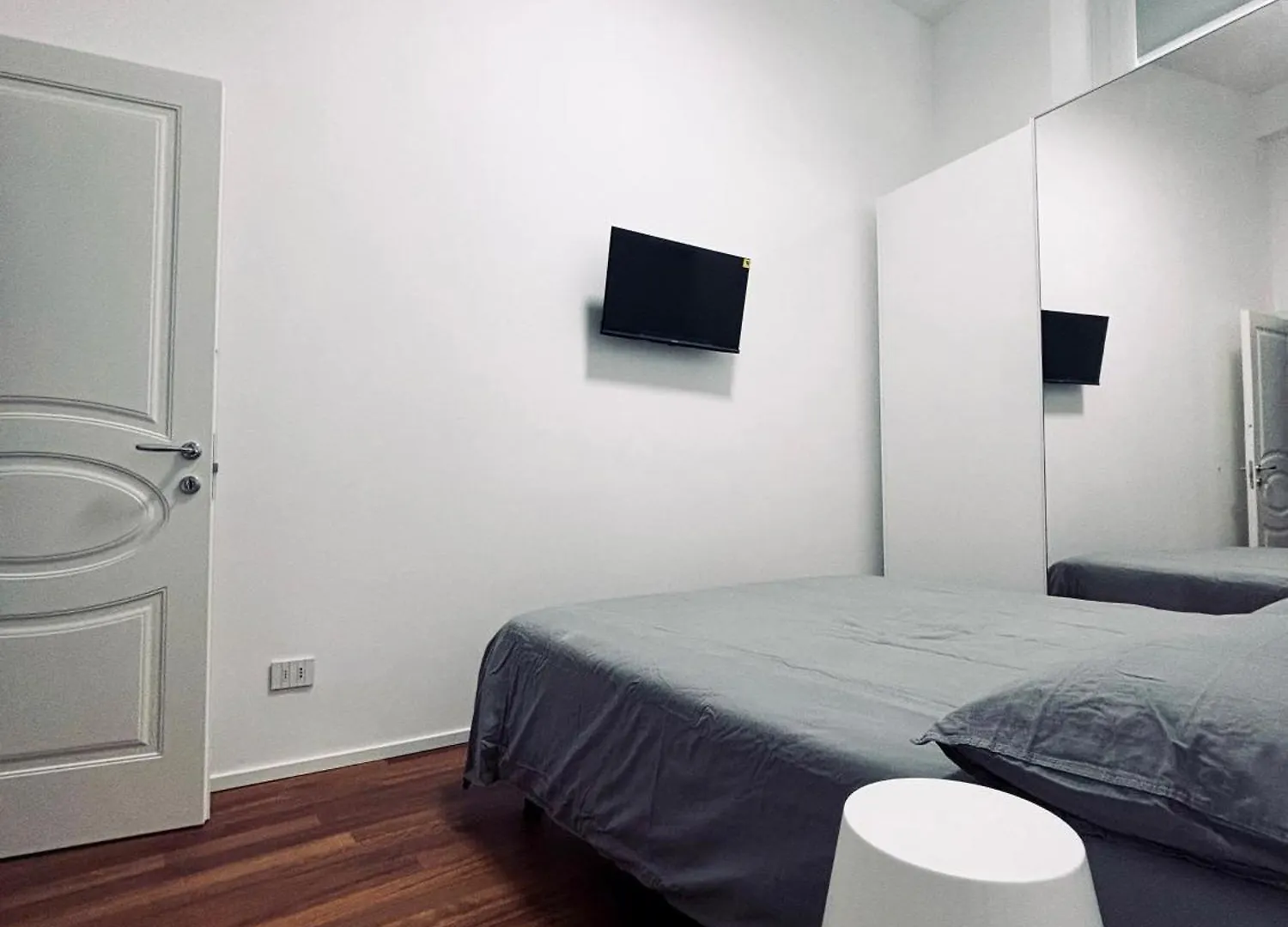 Apartamento Farini House - Next To The Academy Of Módena